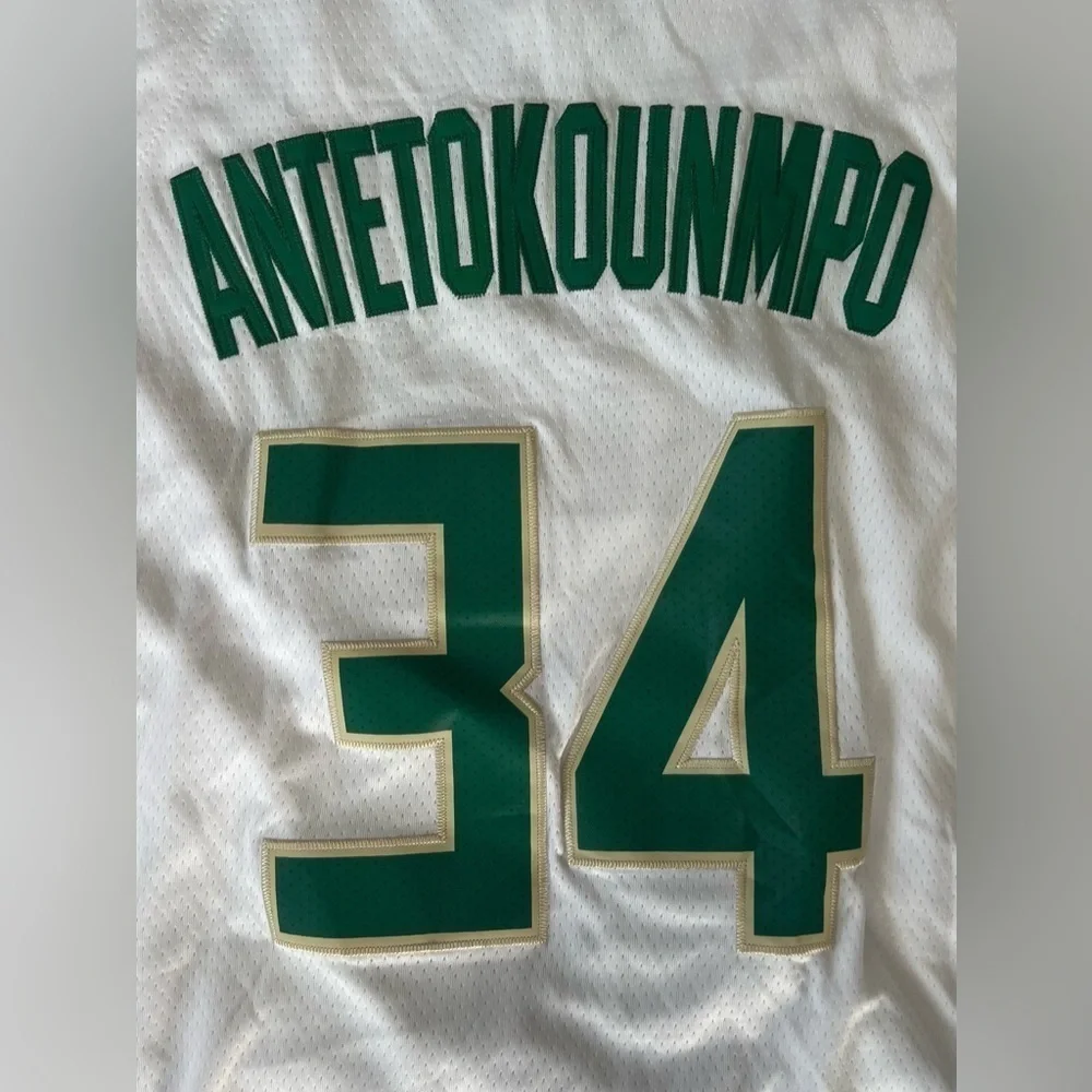 Giannis Antetokounmpo Milwaukee Bucks New Nike Basketball Jersey